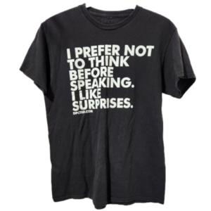 Dpcted graphic T-shirt